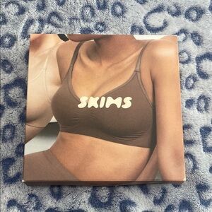 SKIMS sculpting bra